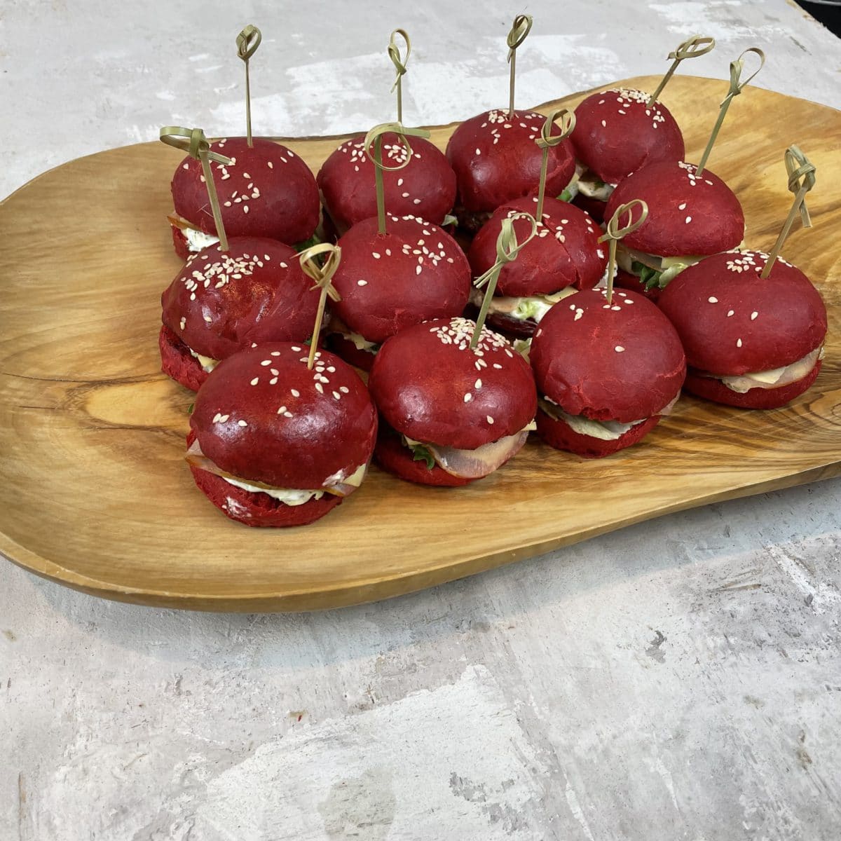 Мини бургеры и сэндвичи для фуршета с доставкой в СПБ